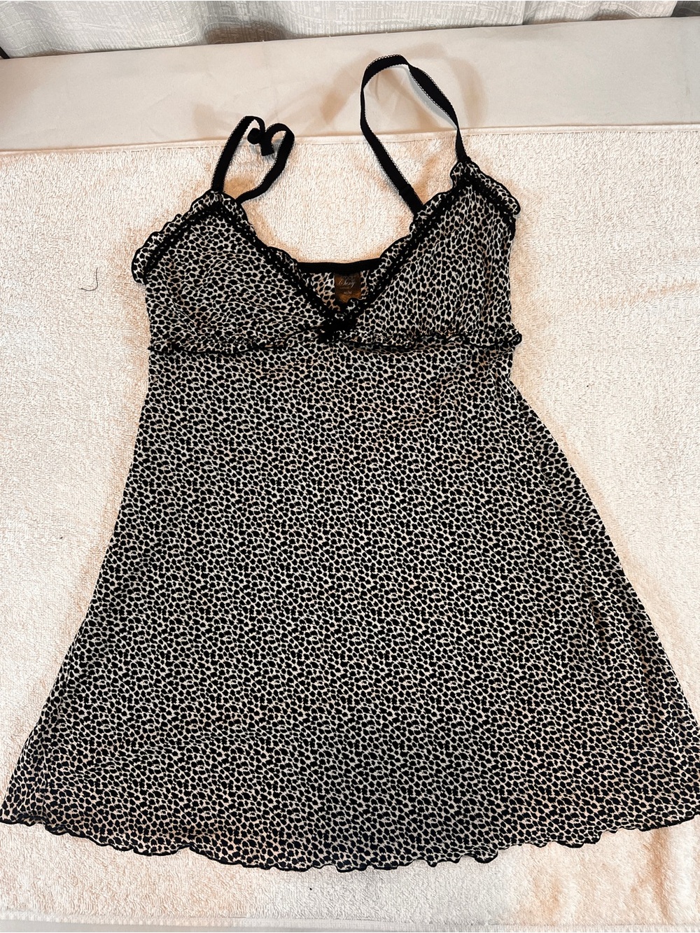 smart & sexy Black and White Leopard-Spot Lace-Trim nightgown Size Medium